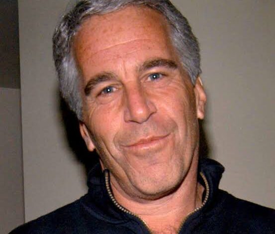 2DE4910F 7688 4D8F 987C 11B83FB61F26 2DE4910F 7688 4D8F 987C 11B83FB61F26